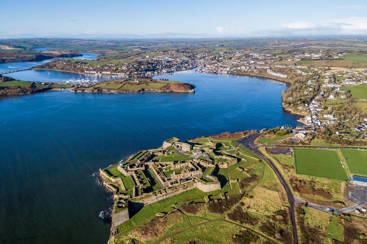 Ocean View,Kinsale, Hosted By Exquisite Holiday Homes, Sleeps 22 Zewnętrze zdjęcie