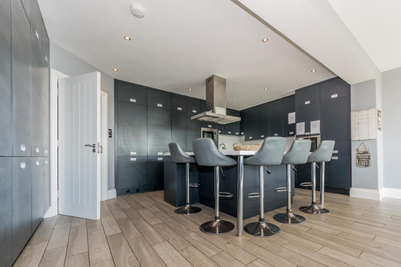 Ocean View,Kinsale, Hosted By Exquisite Holiday Homes, Sleeps 22 Zewnętrze zdjęcie