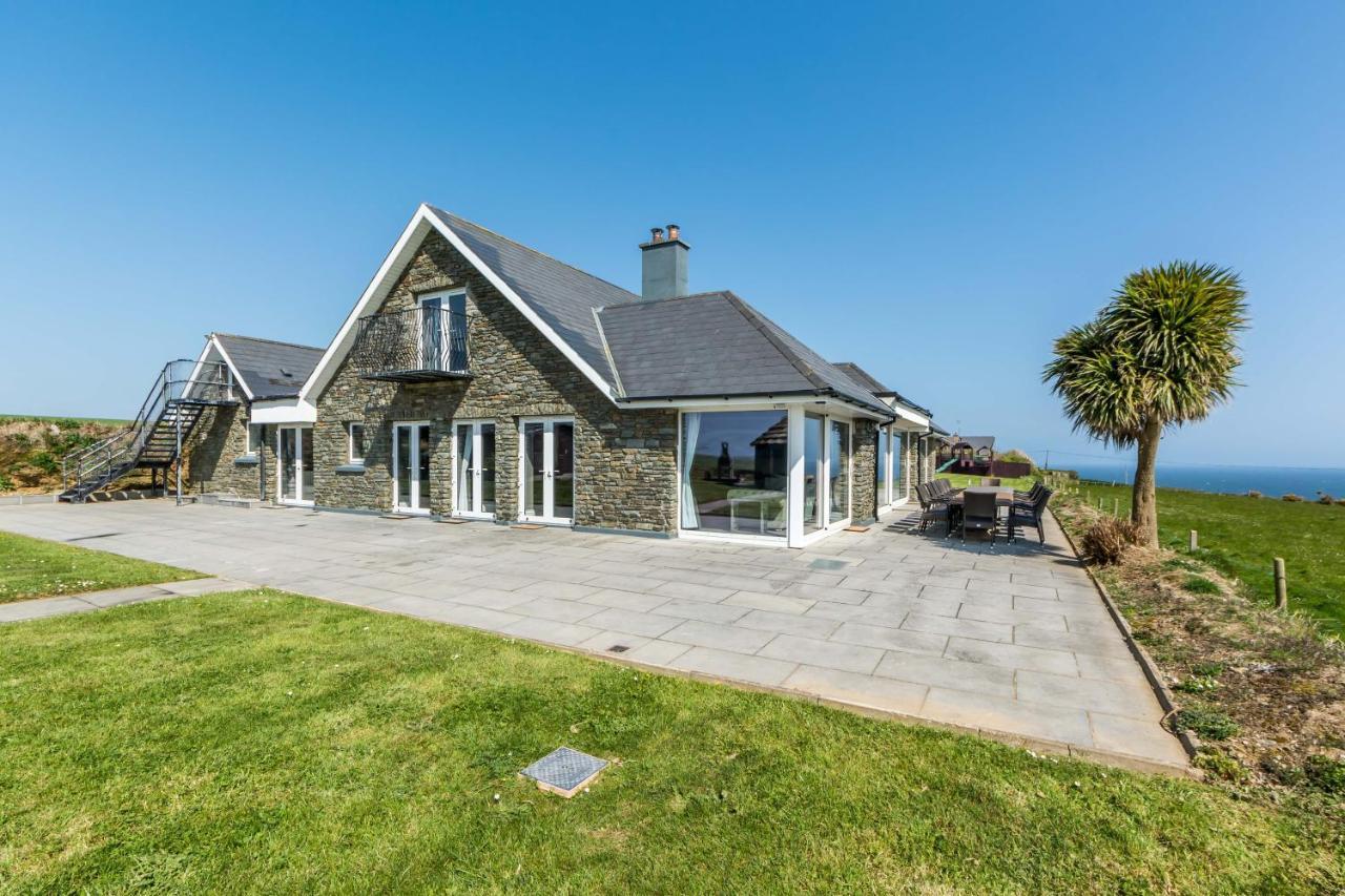 Ocean View,Kinsale, Hosted By Exquisite Holiday Homes, Sleeps 22 Zewnętrze zdjęcie